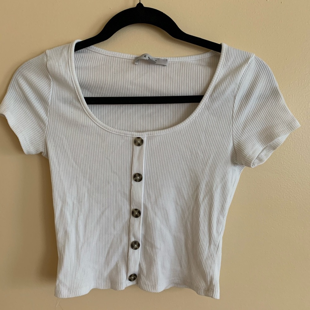 White crop top